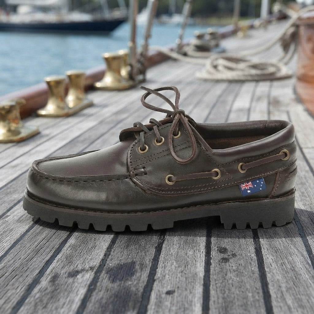 FENDER brown women
