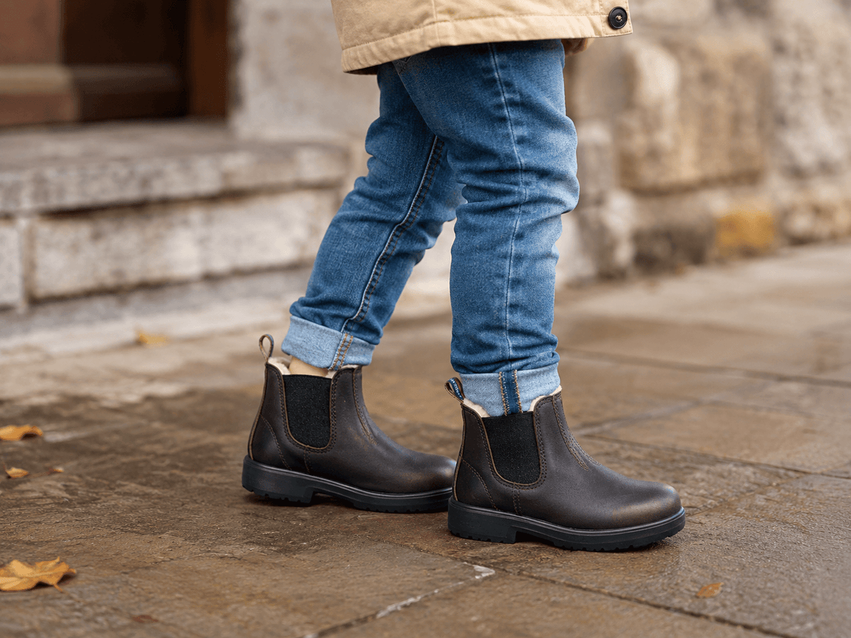 OUTBACK KIDS brown sheepskin